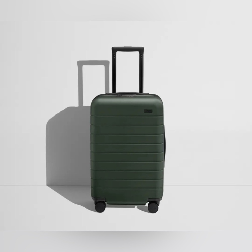 Away Carry On Bag (Flex)